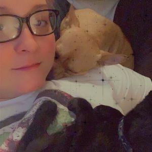 Meet your Posher, Ashley